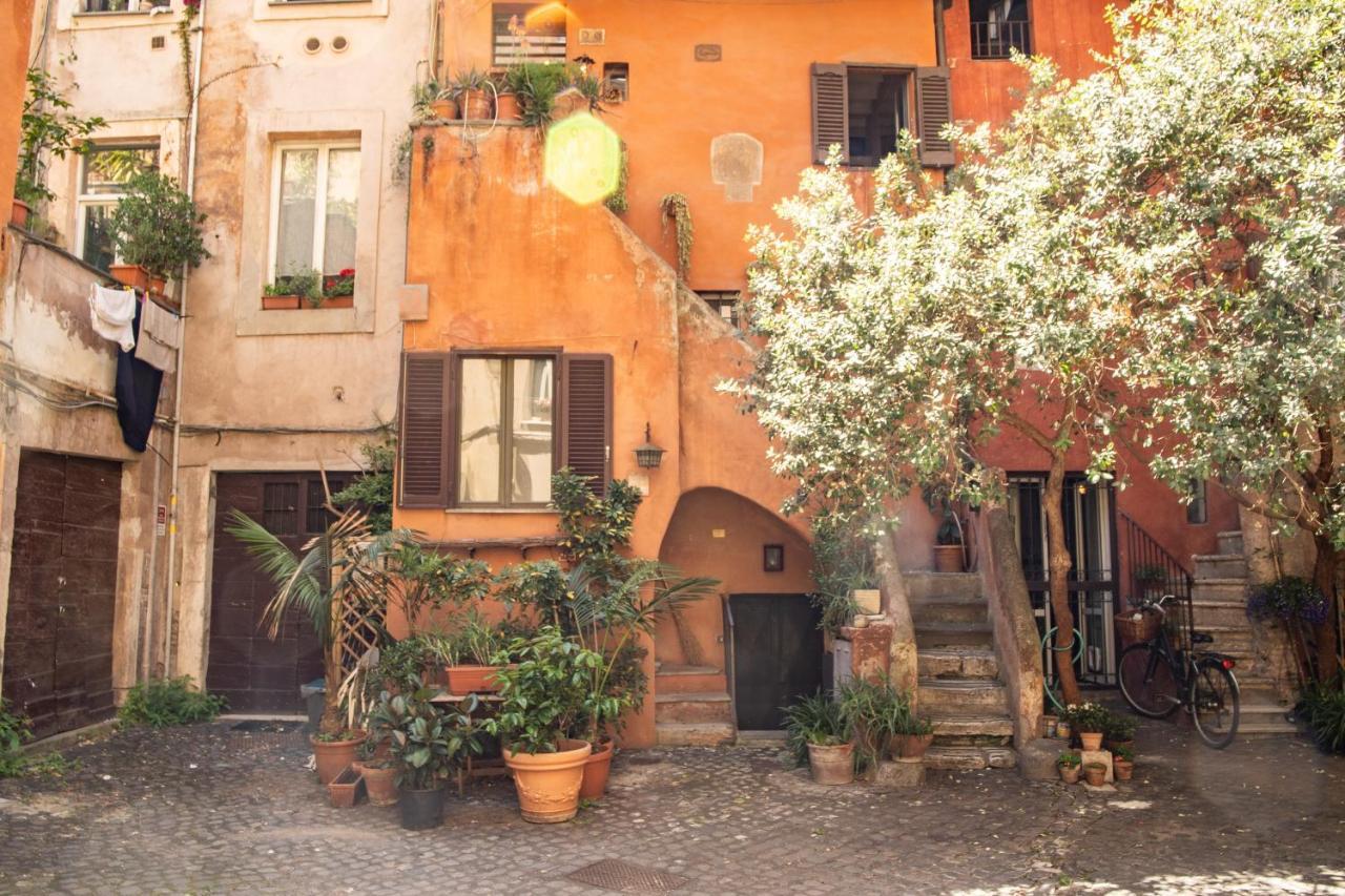 The Red House At Arco Degli Acetari Ρώμη Εξωτερικό φωτογραφία